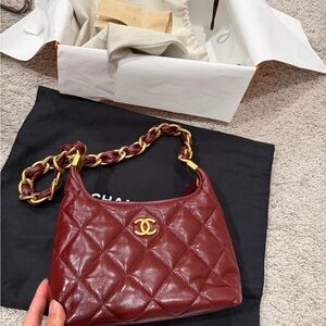 Chanel Burgundy Quilted Shoulder Bag with Gold Chain